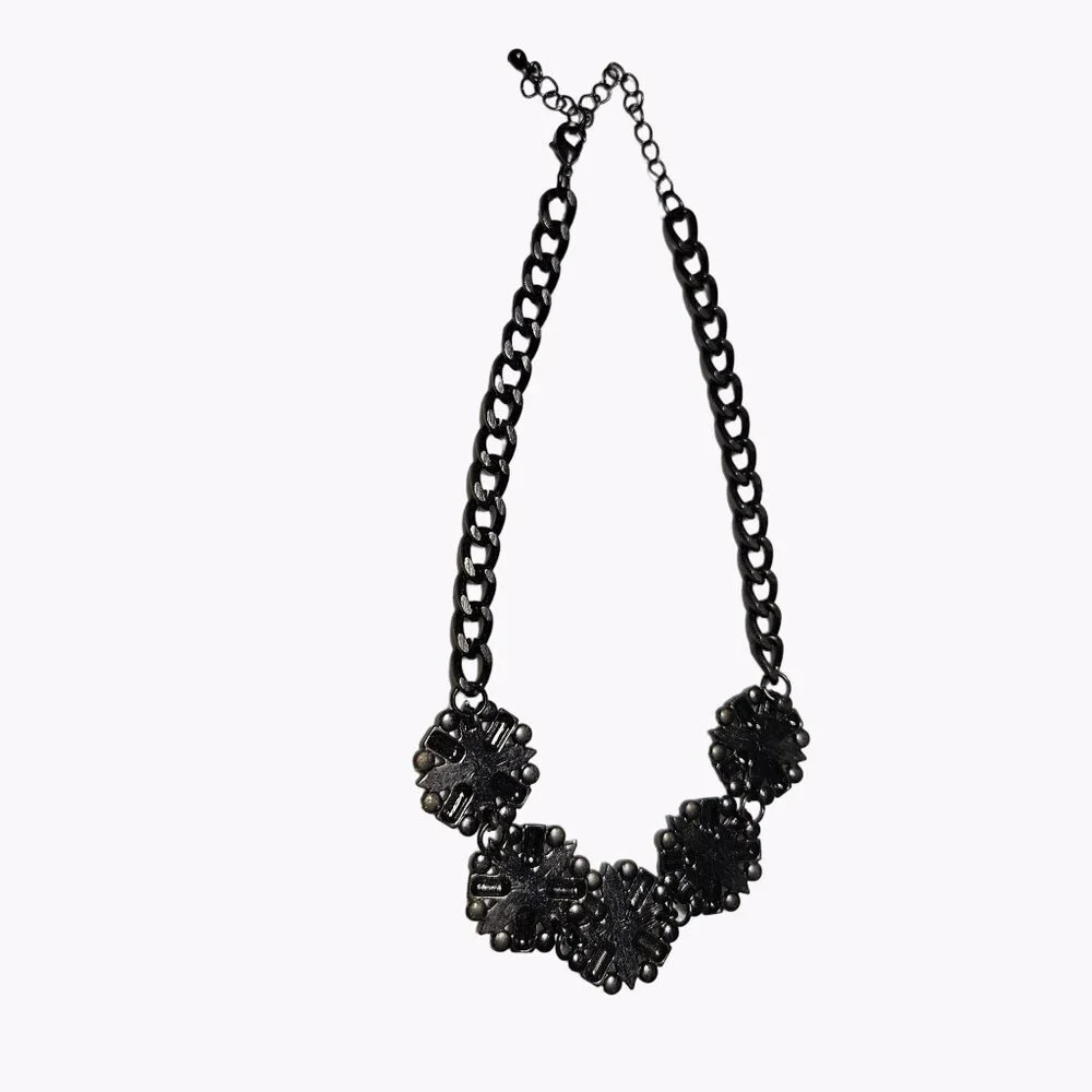 Elegant Floral Chunky Statement Necklace Black Gem Rhinestone Fashion Jewelry